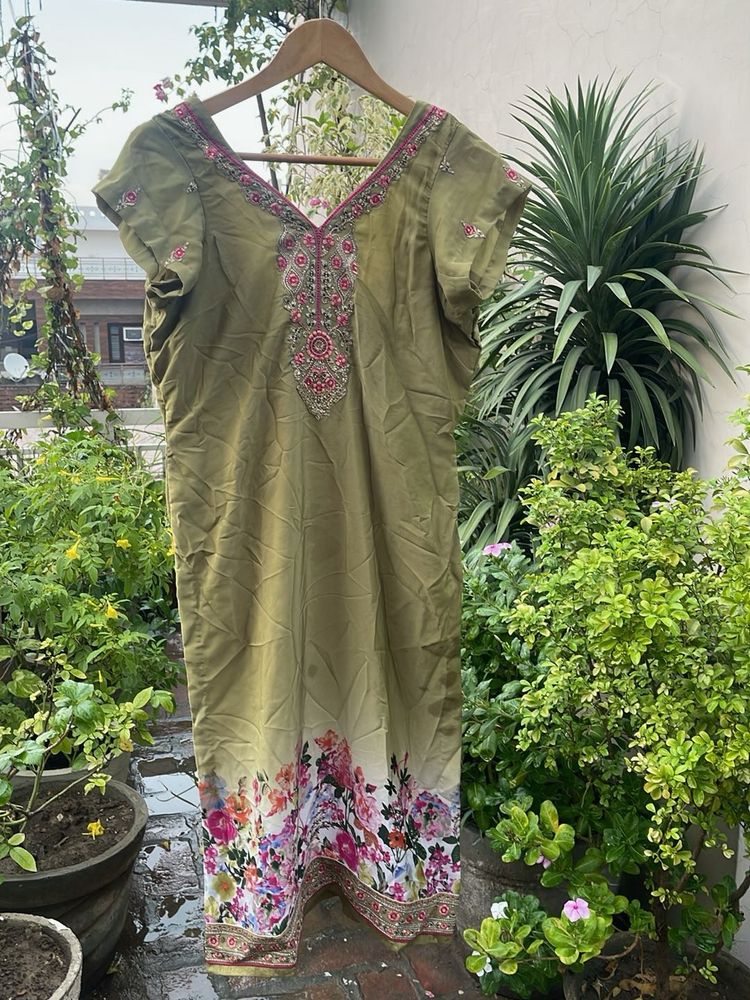 Embroidered Olive Green Kurta