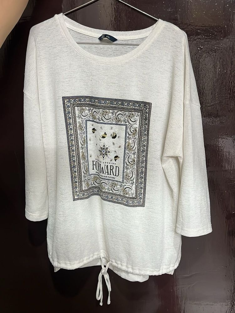 White "Forward" Graphic T-Shirt