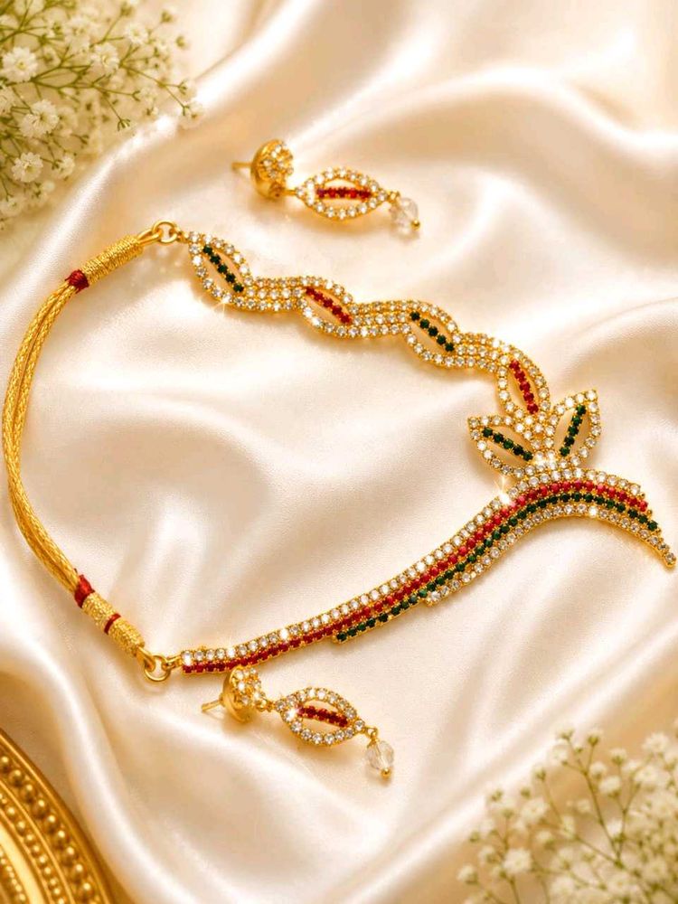 Elegant Gold-Plated Necklace &amp; Earrings Set