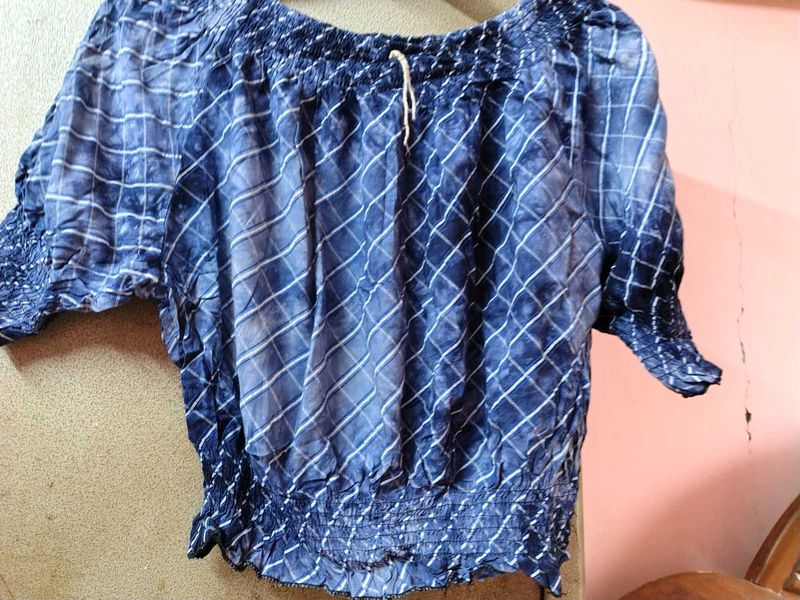 Very Beautiful Tie &amp; Die Crop Top