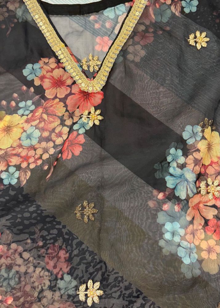 Sheer Floral kaaftan with Sequin