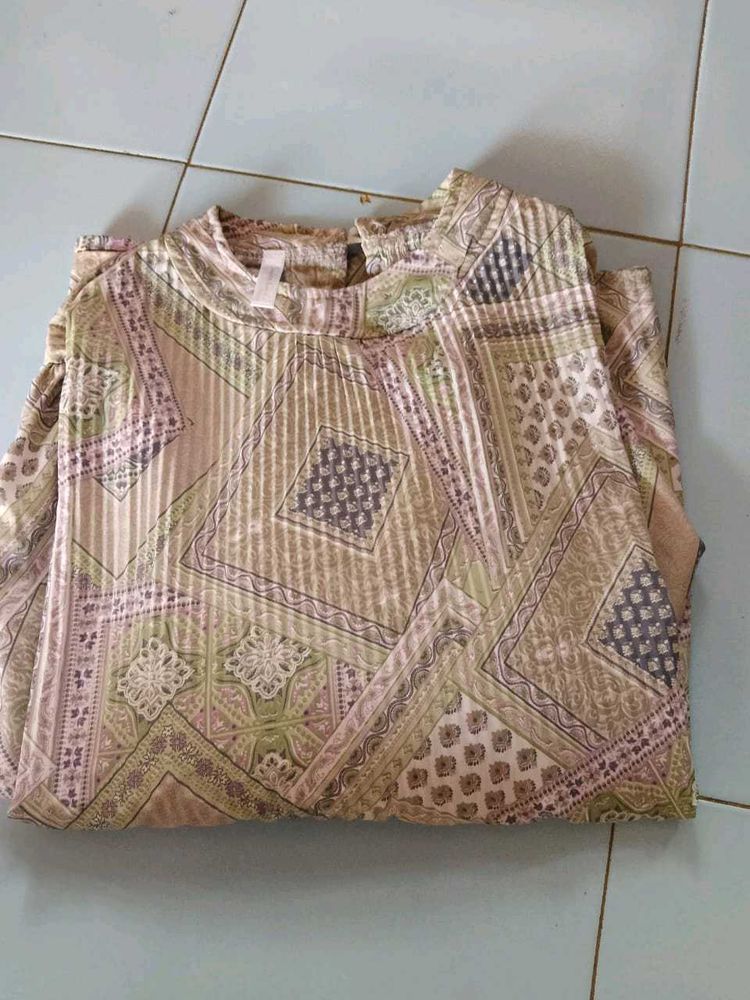 Patterned Tunic Top
