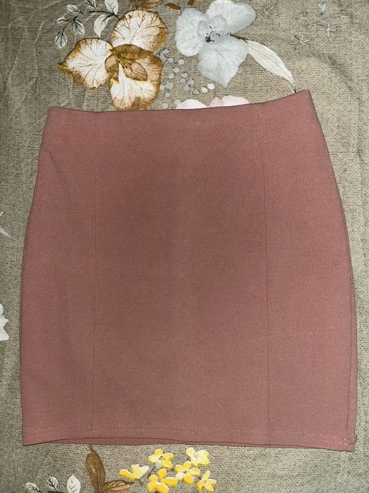Brand New Stylish Pink Skirt