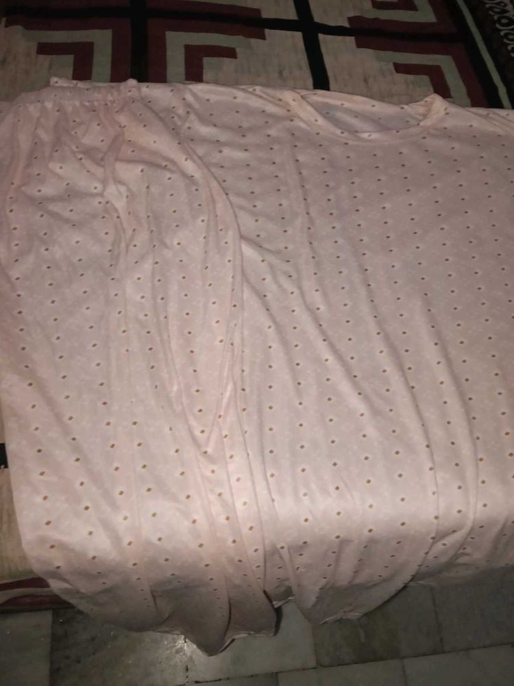 Comfortable Women's Night Suit XL stretchable nigh