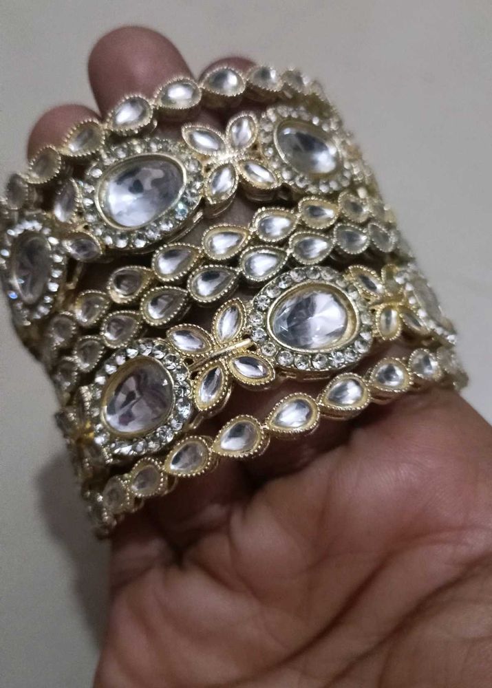 Exquisite Kundan Bangles