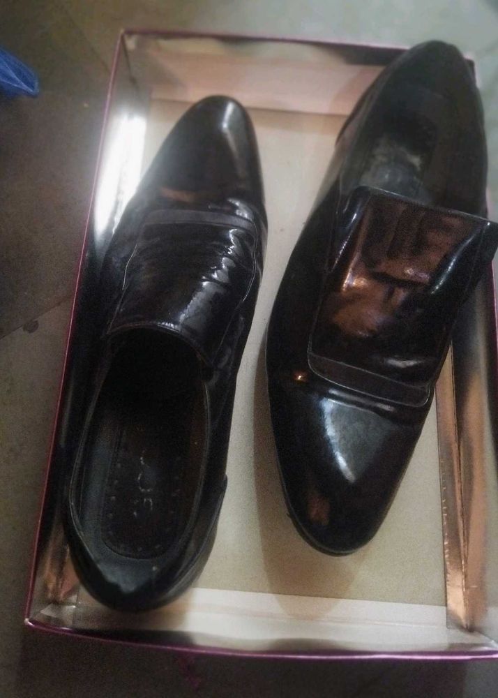 GCC Branded Shoes( Made In  Turkey)