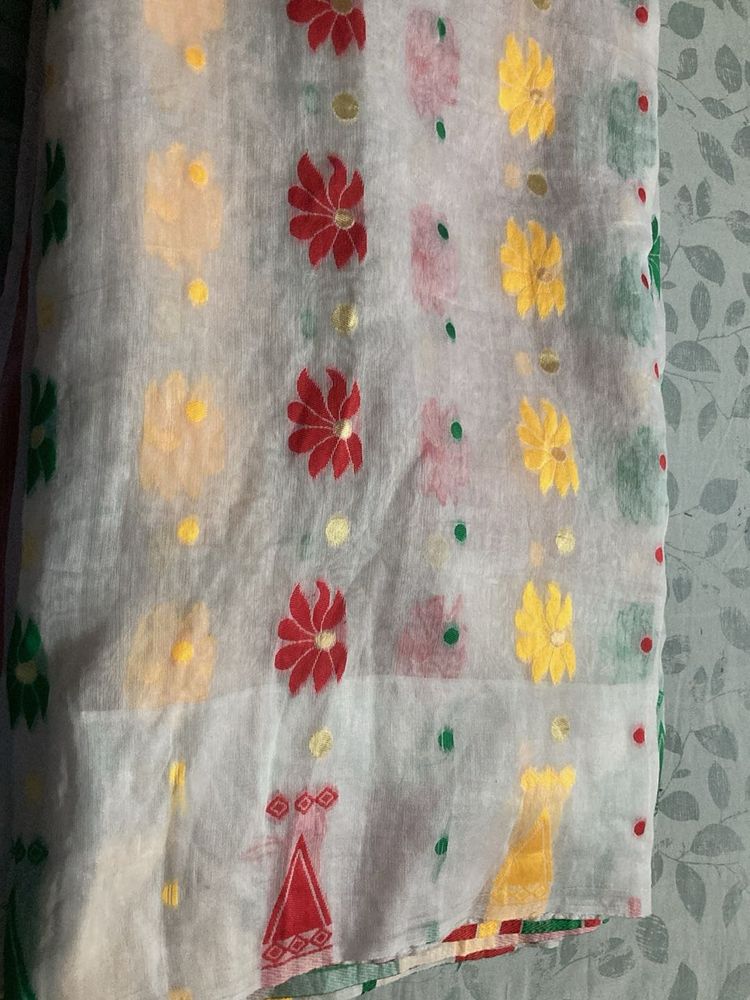 nice jamdani saree
