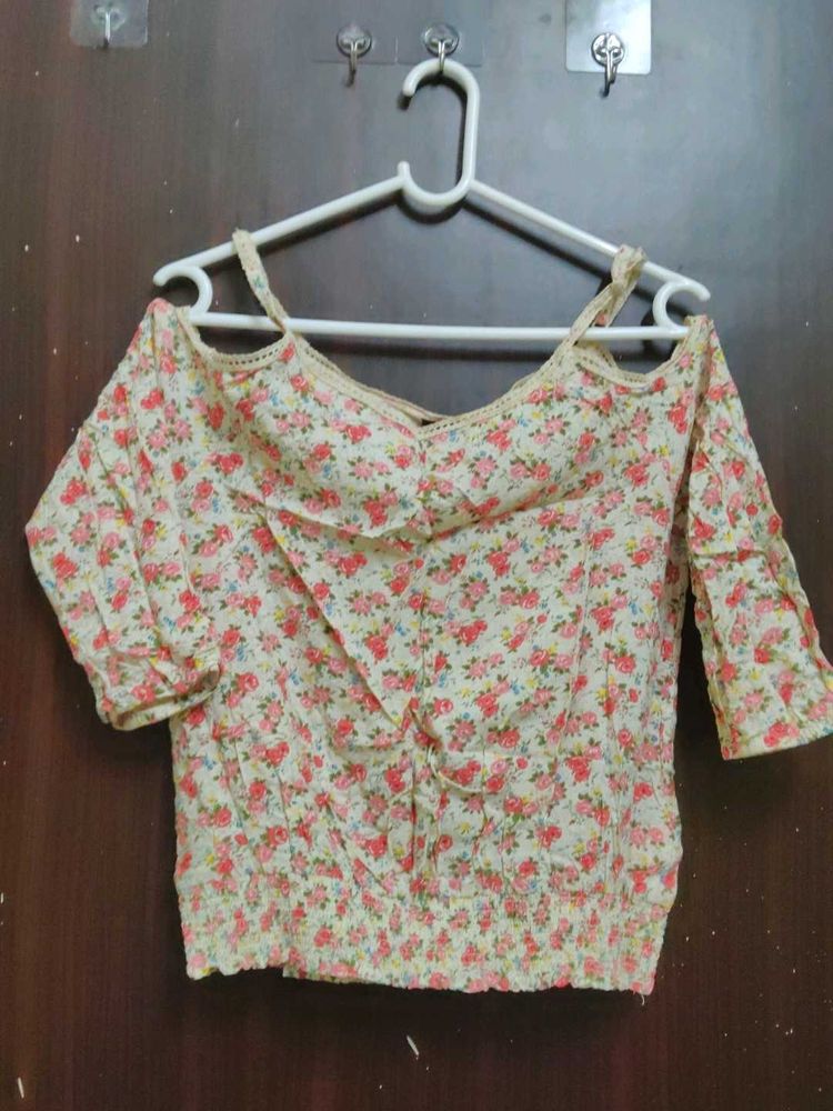 Floral Cold Shoulder Top