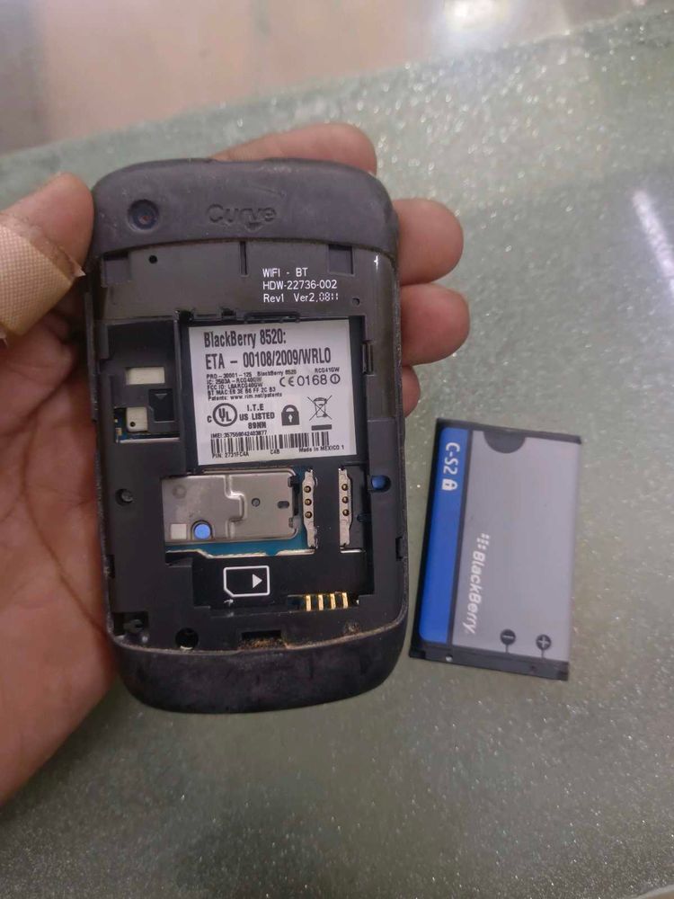 Blackberry 8520