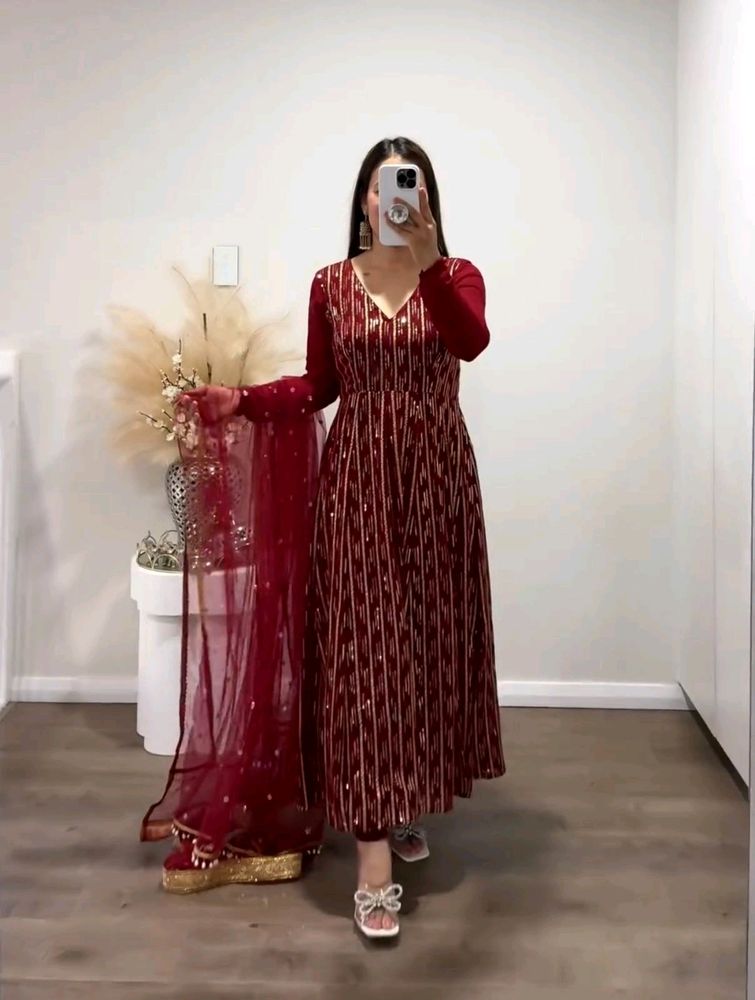 Party Wear Gown 🥳🥳