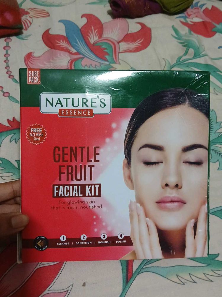 Nature's Essence  Gentle fruit facial kit