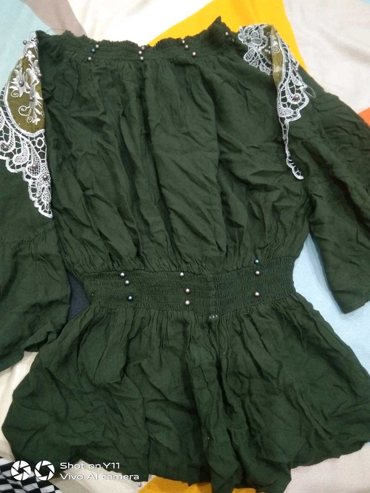 Stylish Green Off-Shoulder Top with Lace Detail