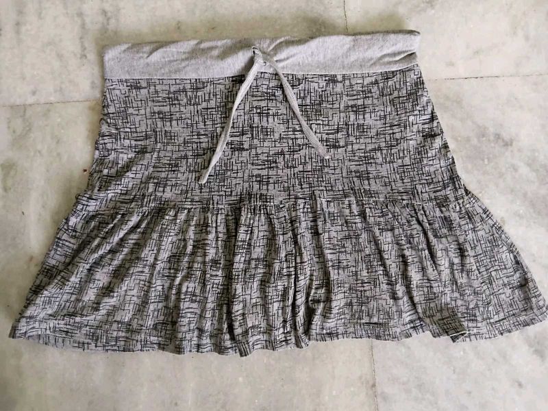 Grey Abstract Print Tiered Mini Skirt