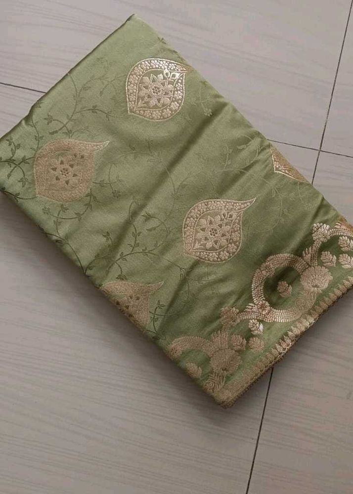 Elegant Green Banarasi Silk Saree