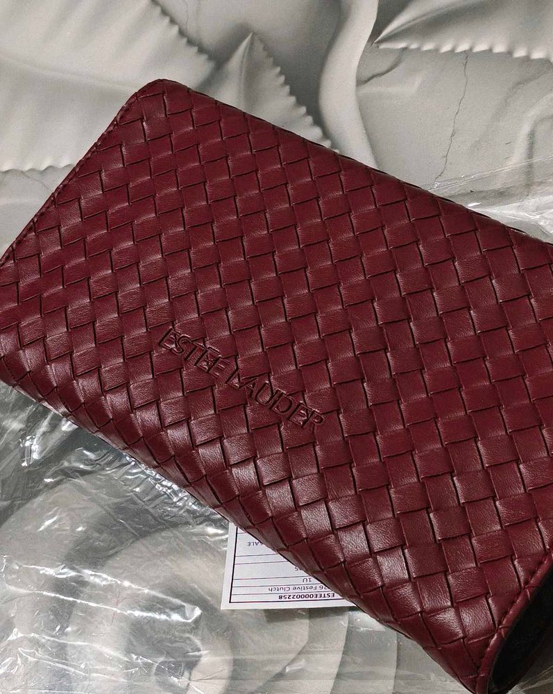 Estee lauder Woven Chain Sling Bag ❤️😍