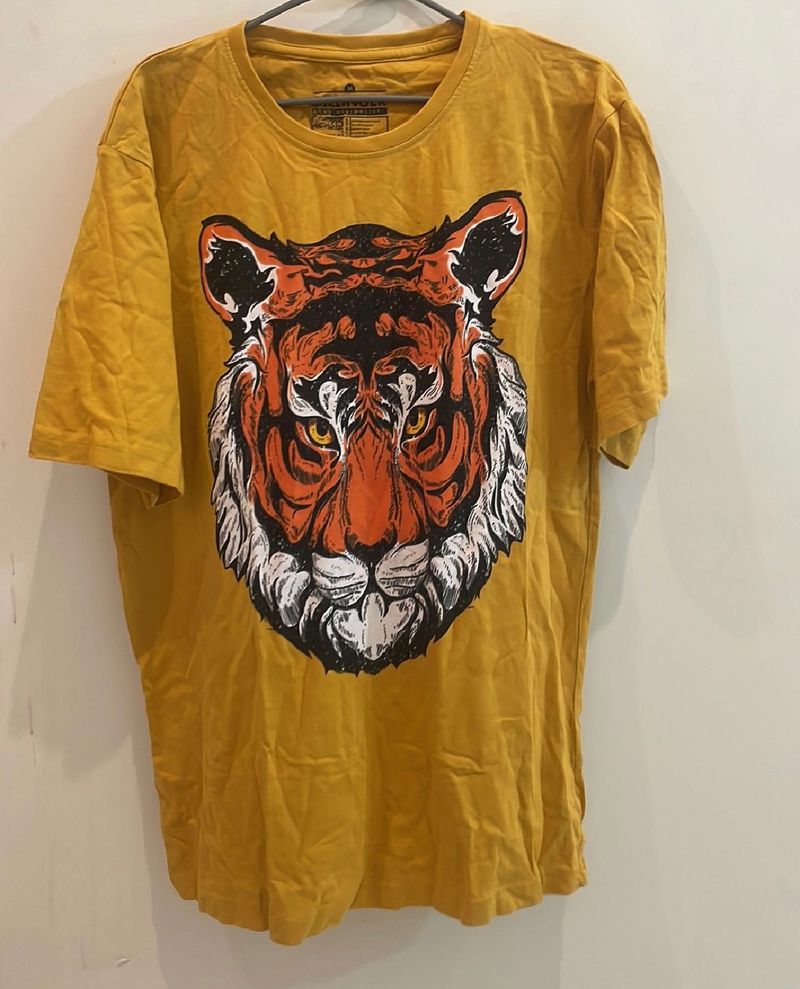Tiger Graphic Tee - Mustard Yellow