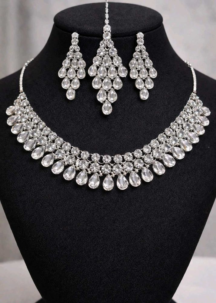 Sparkling Crystal Jewelry Set