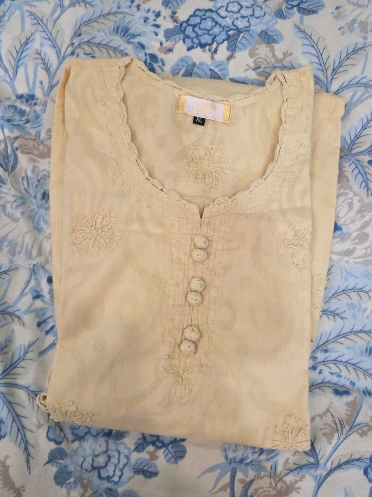 Elegant Yellow Embroidered Kurta