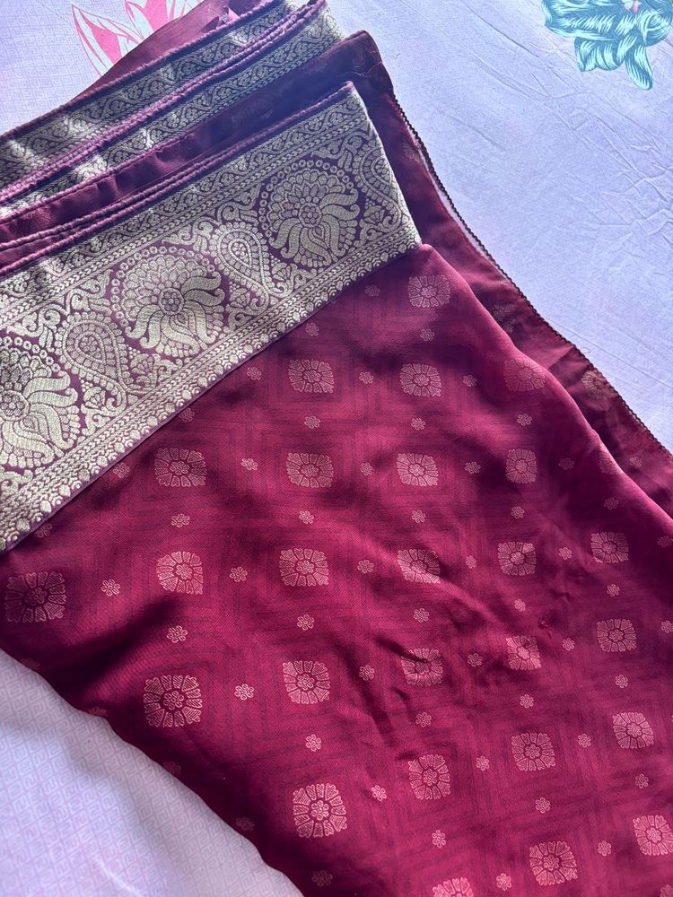 Maroon &amp; Gold Patterned Saree