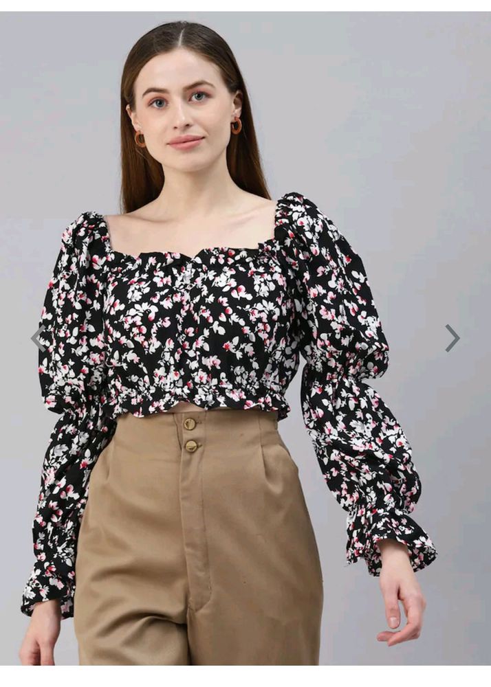 Beautiful Floral Print Crop Top