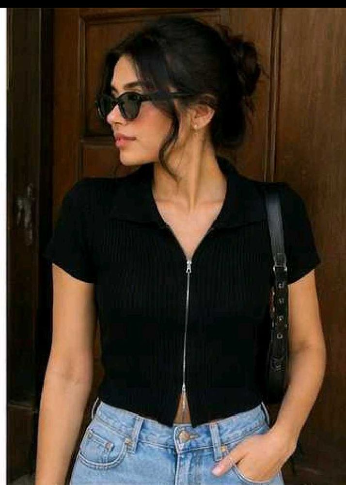 Ribbed Zip-Up Collared Crop Top
