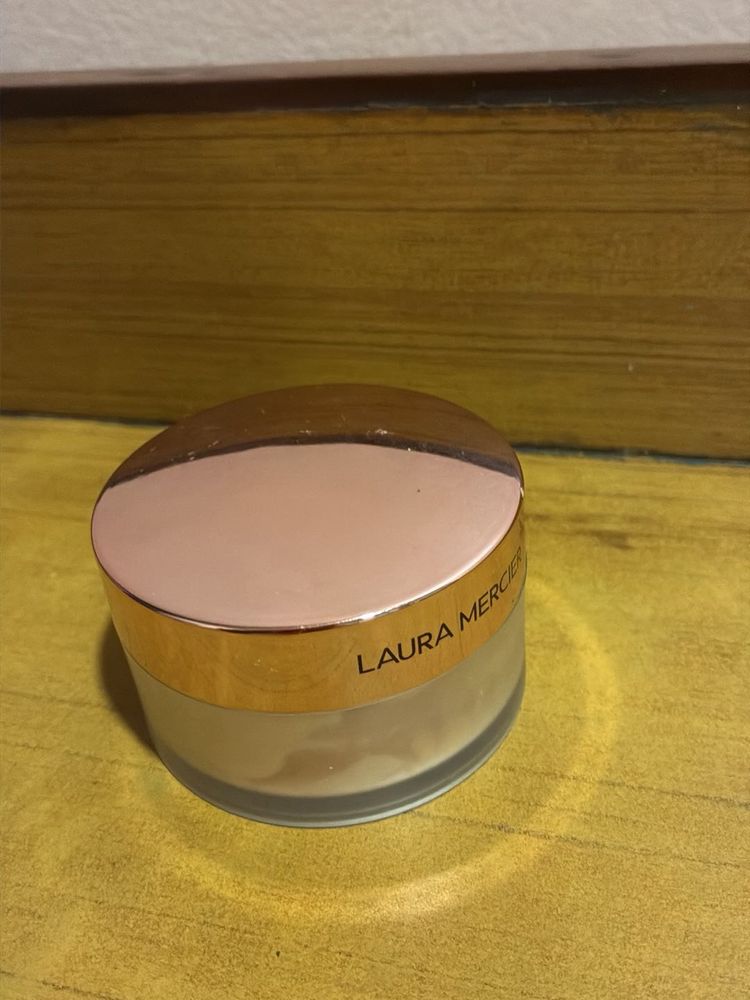 Laura Mercier Translucent Setting Powder
