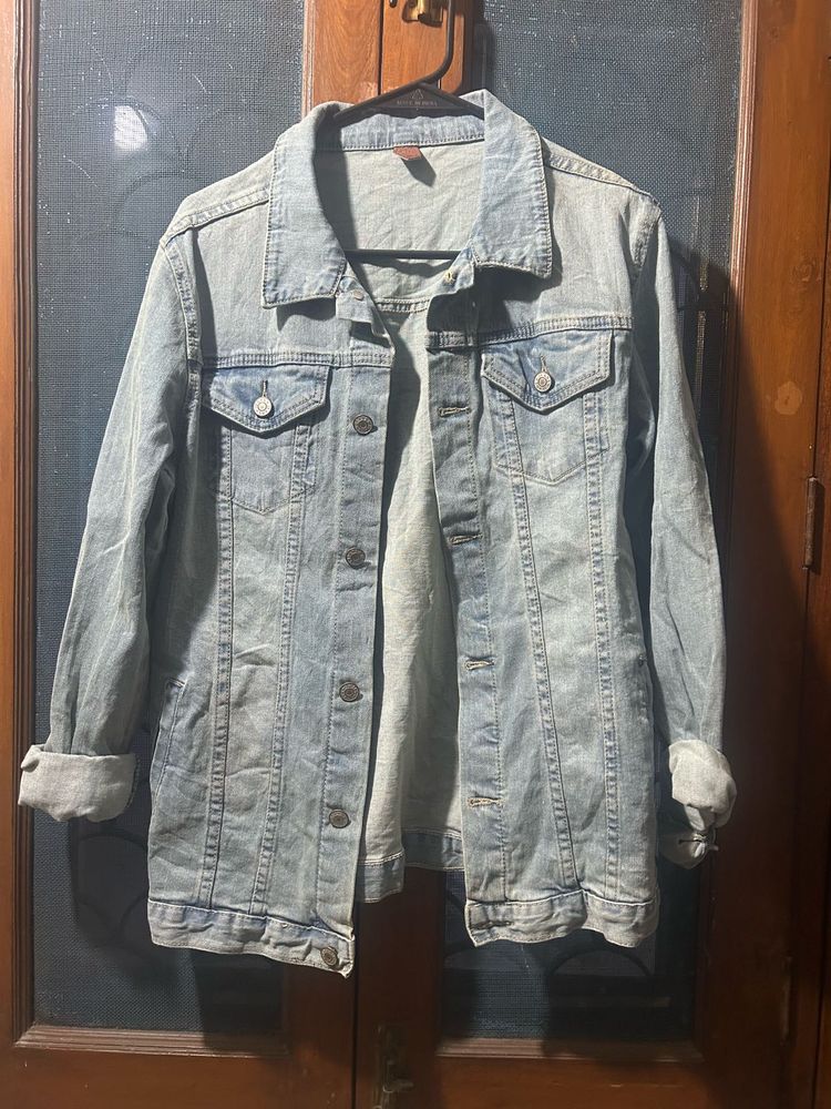 Classic Denim Jacket - Everyday Style
