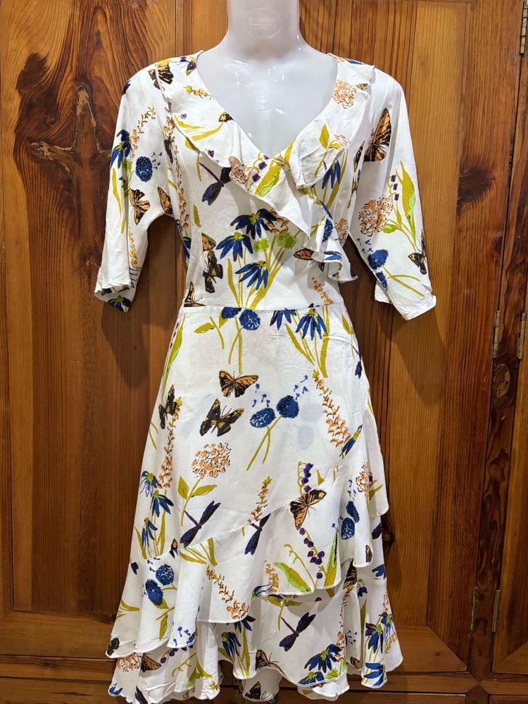 Chic Floral Print Ruffle Dress