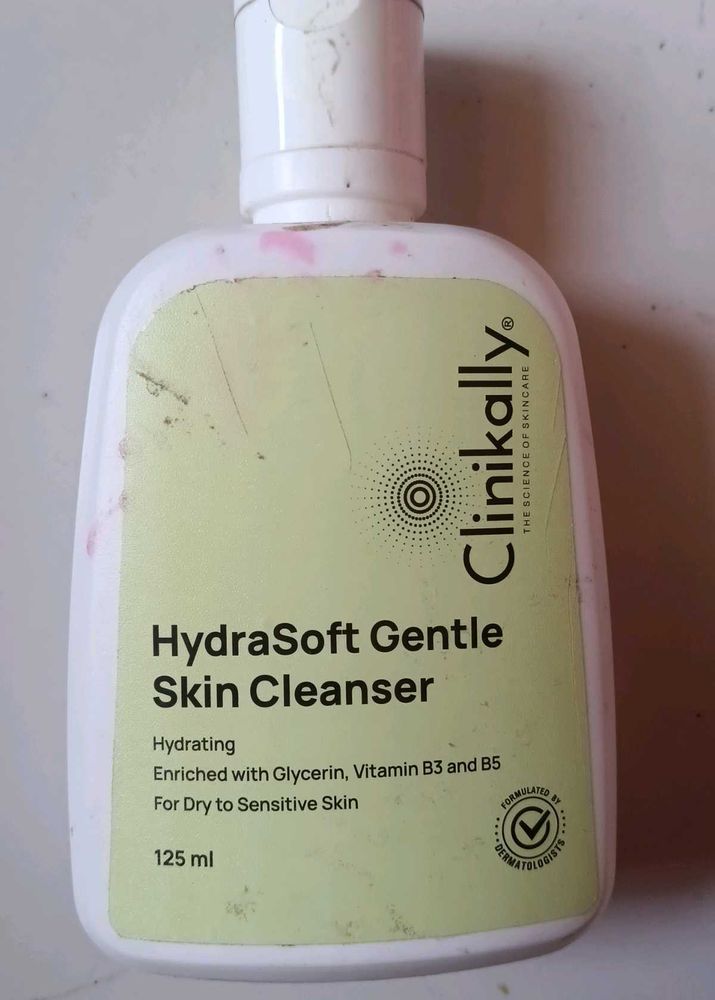 Clinikally HydraSoft Gentle Skin Cleanser