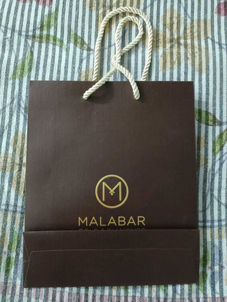 Malabar Gold &amp; Diamonds Paper Bag