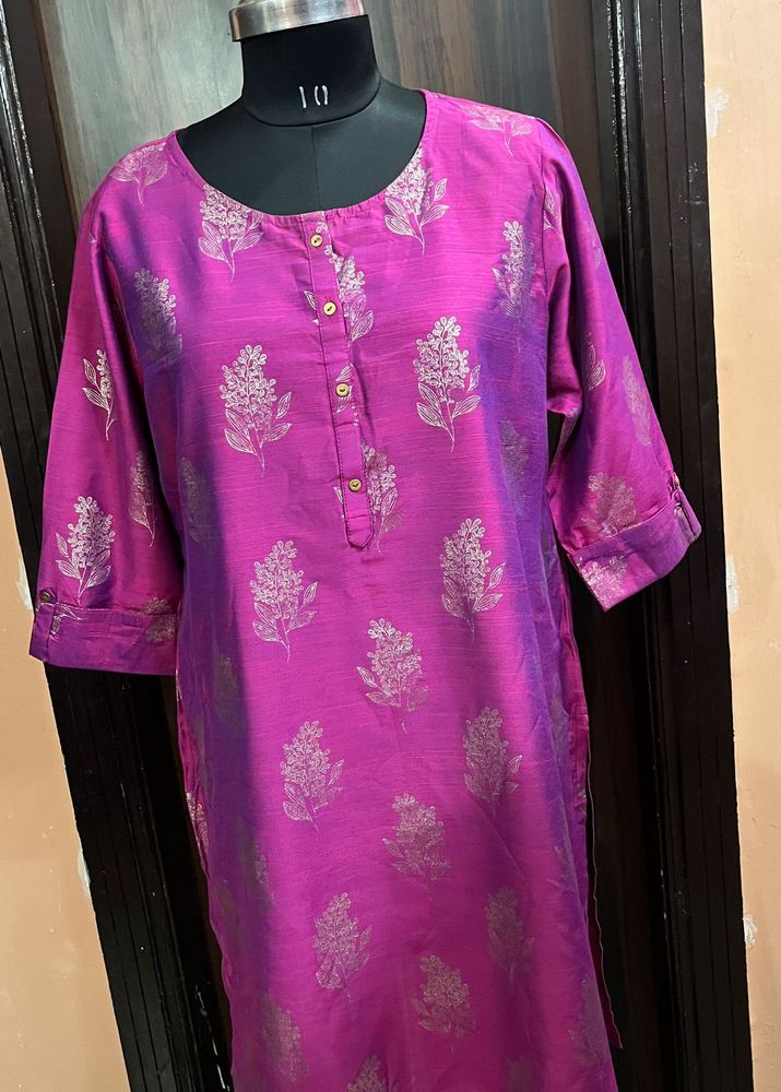 Beautiful Pink Kurta with Silver Floral Print