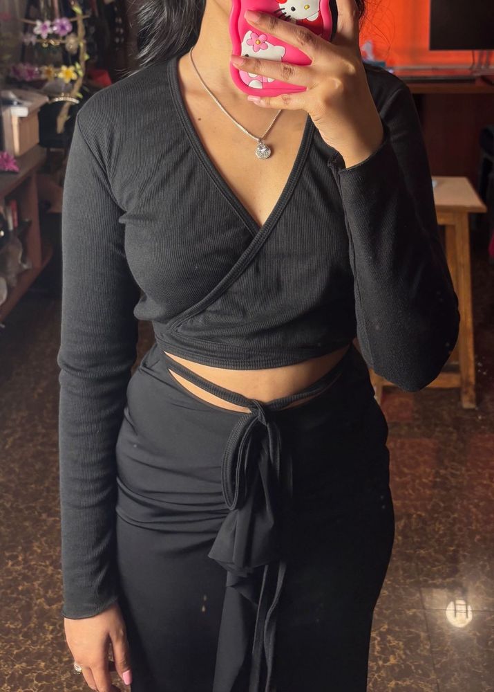 Black Ribbed tie up Wrap Crop Top