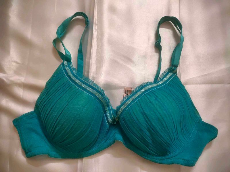 Victoria's Secret Teal Lace Bra