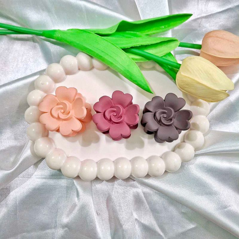 Set of 12 Flower Hair Clips