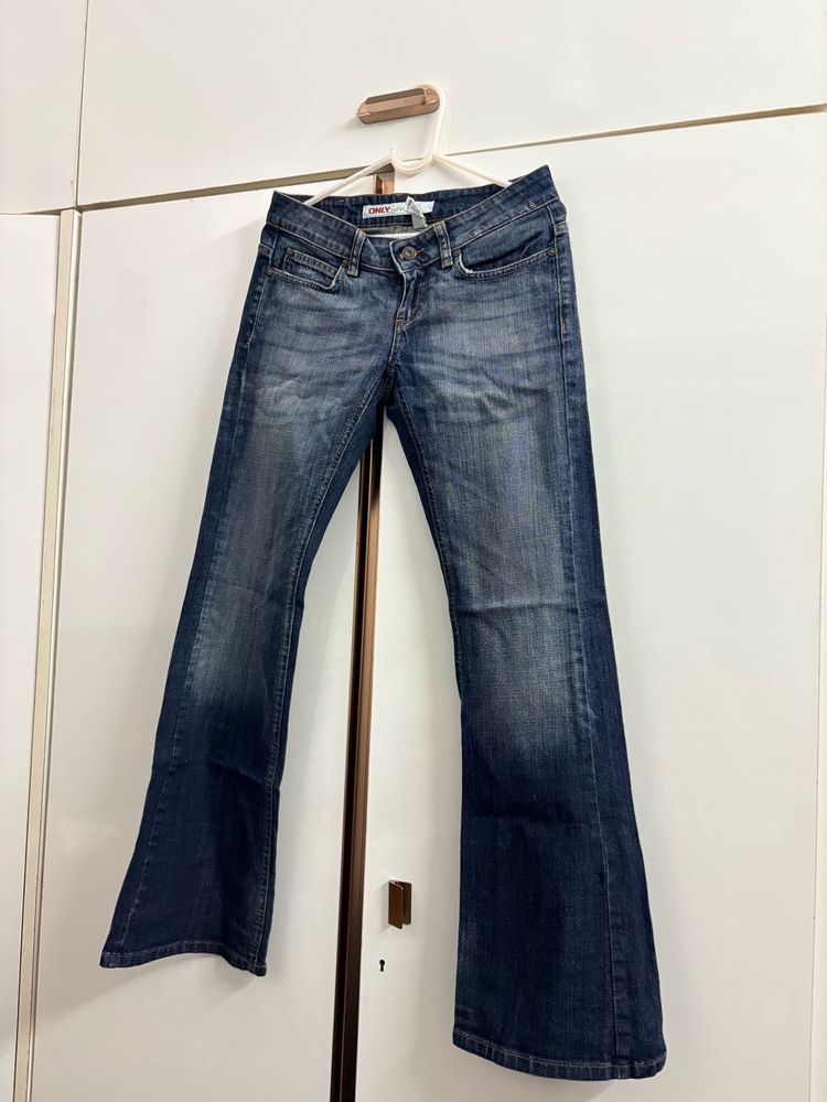 Women's Blue Flared Jeans