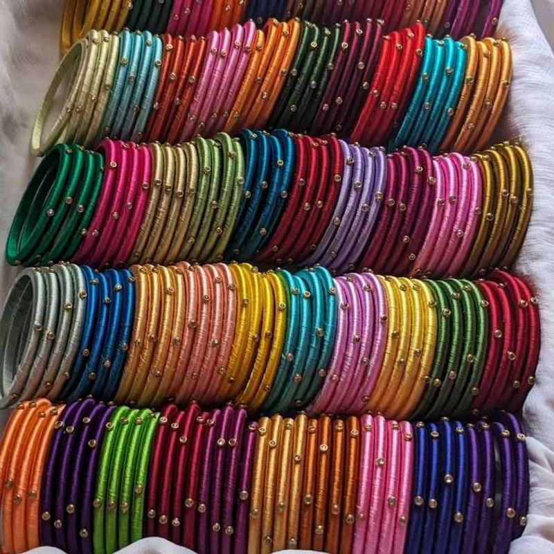 Colorful Bangle Set(Pack Of 3)