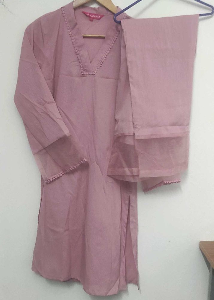 pakistani patchwork pink suit🌷