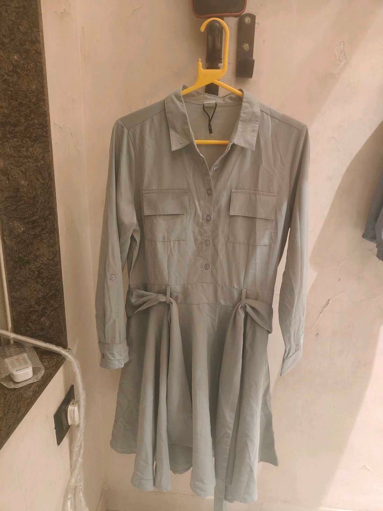 Chic Shirt Dress with Tie Waist- Grey