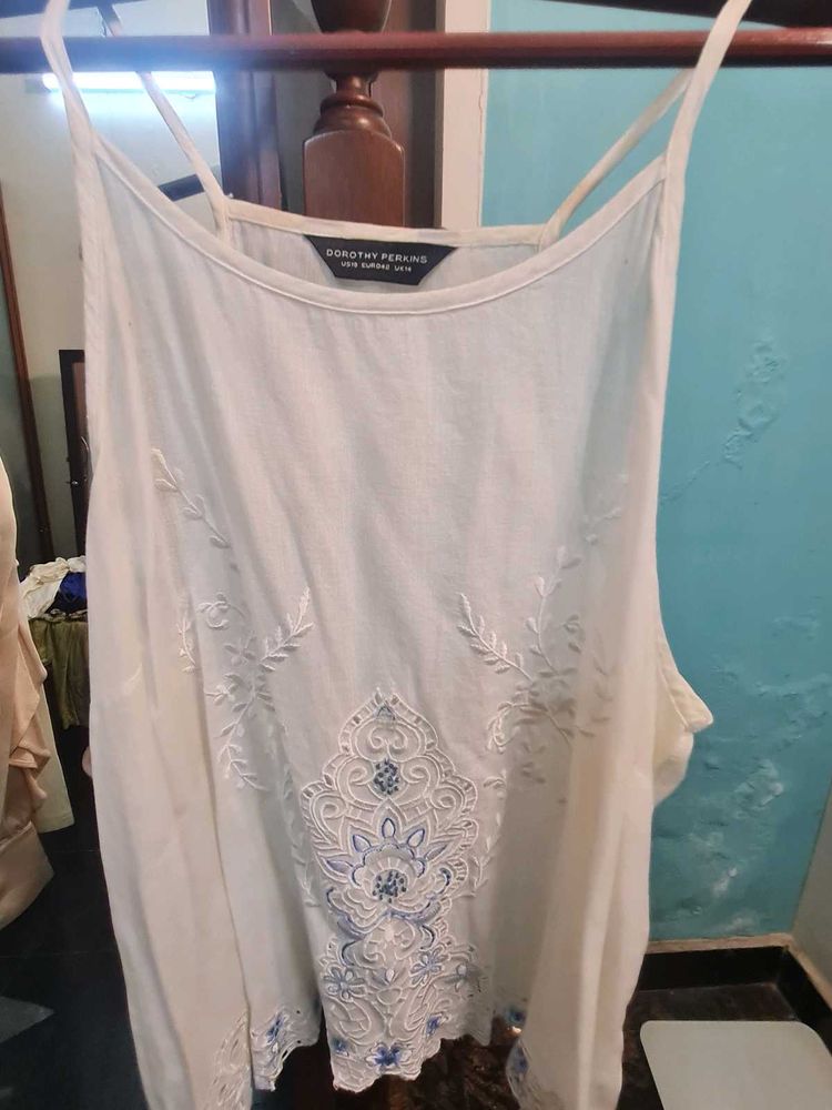 Dorothy Perkins White Embroidered Camisole Top