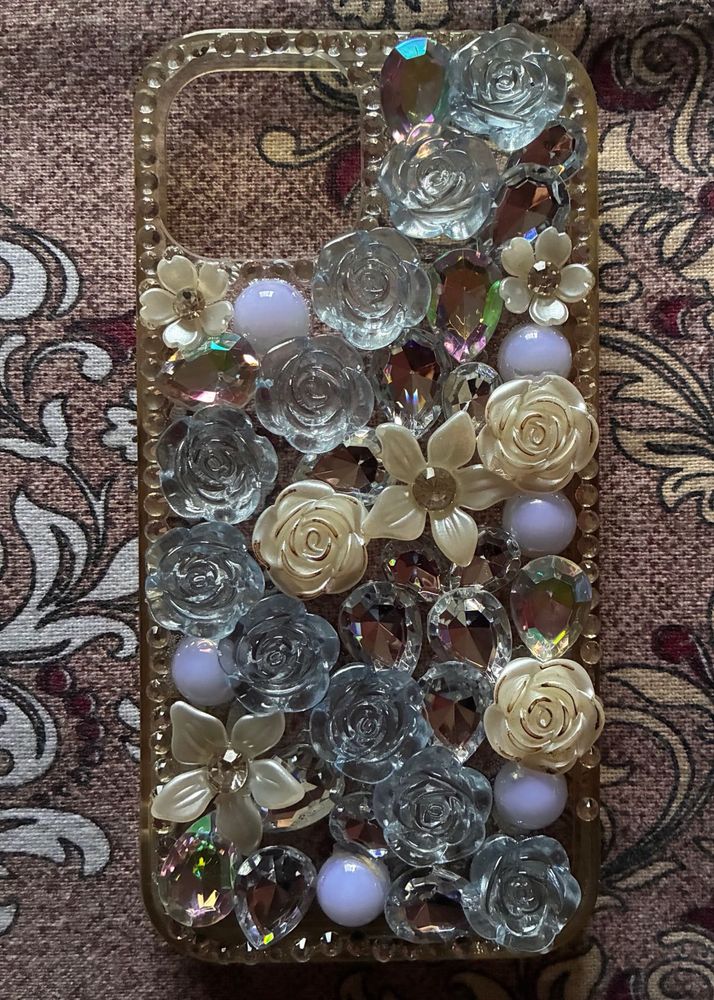 Iphone 13/14 Dazzling Bling Phone Case