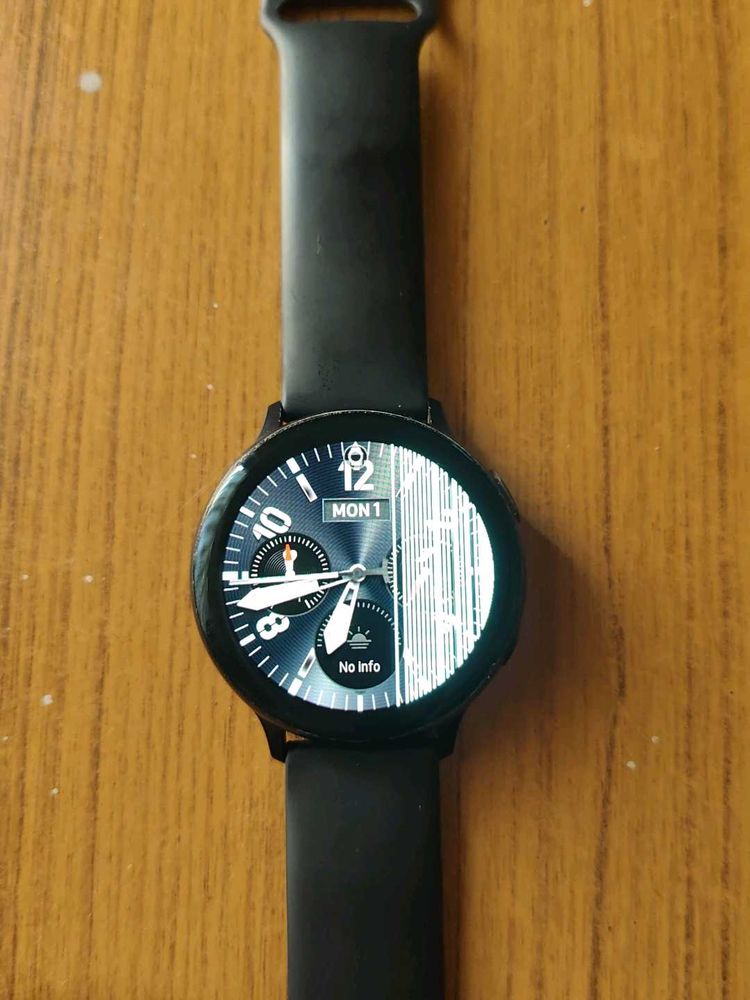SAMSUNG ACTIVE 2 Watch.