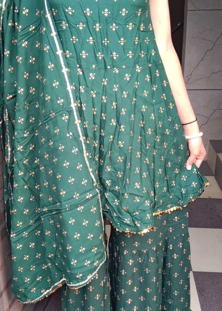 Elegant Green Kurta Set