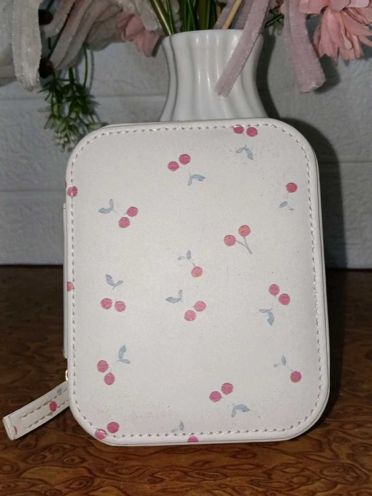 Cute Cherry Print Pouch
