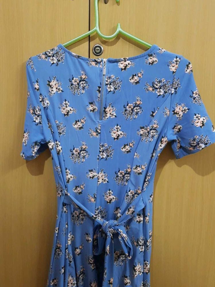 Blue Floral Print Short Sleeve Dress