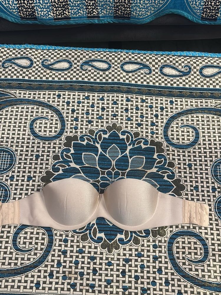 Strapless Padded Bra