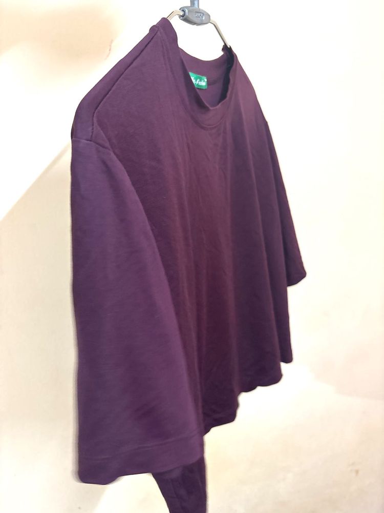 Solid Color Relaxed Fit Top
