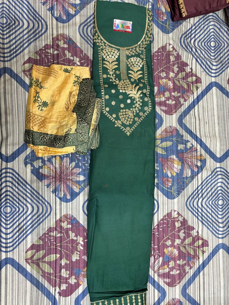 Elegant Emerald Green unstitched suit