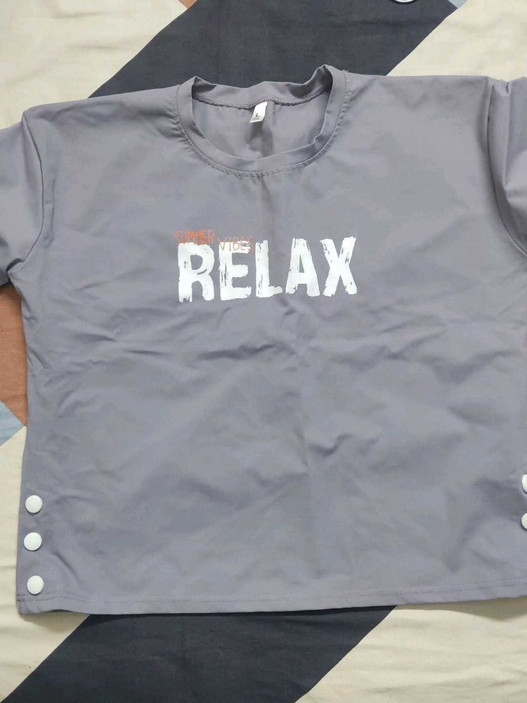 Grey "Relax Vibes" Graphic T-Shirt