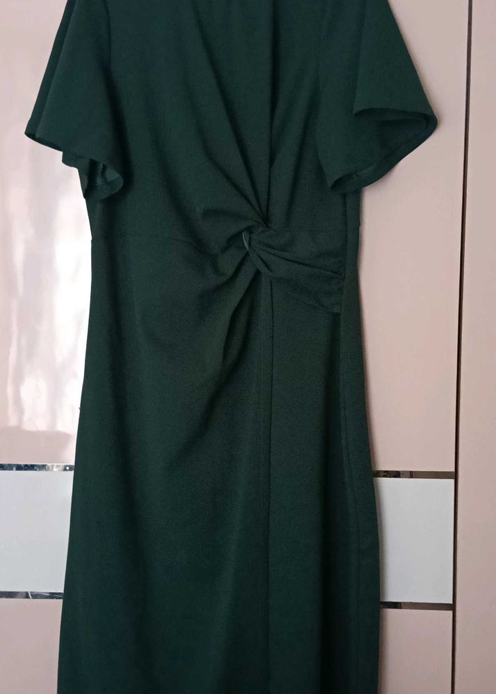 Elegant Green Twist Front Dress