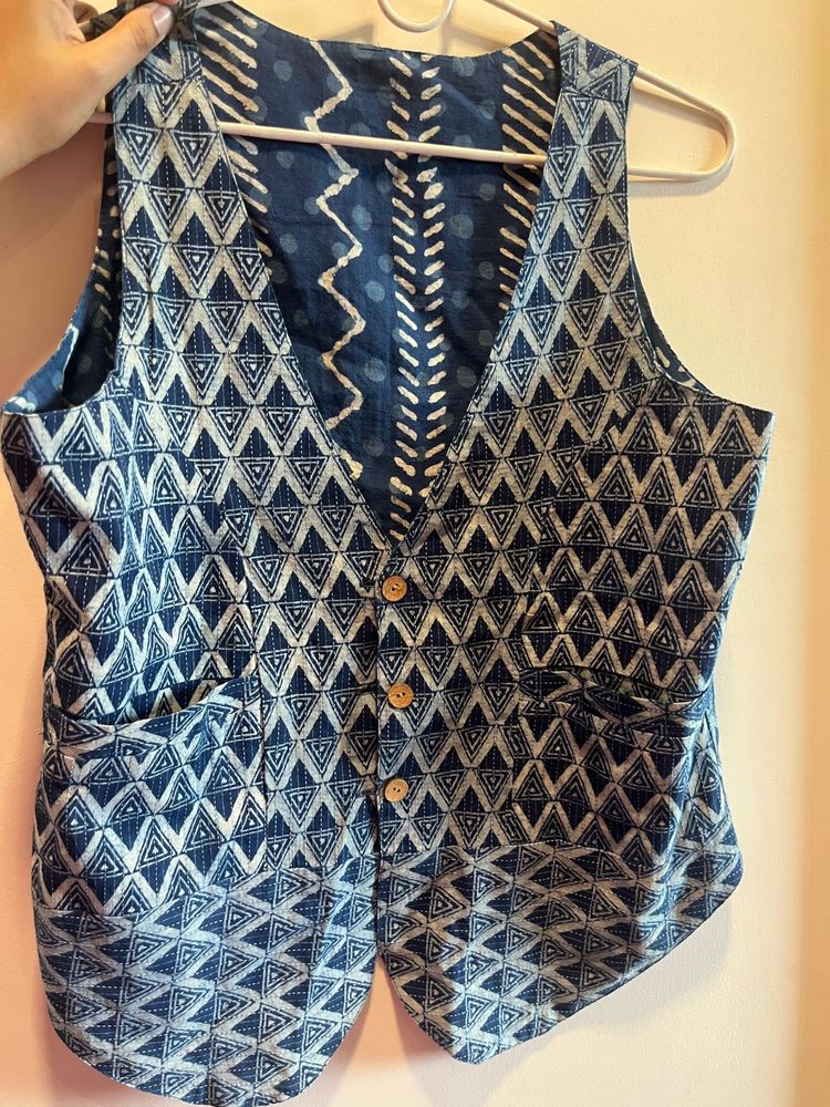 REVERSIBLE Bohemian Blue Sleeveles Vest